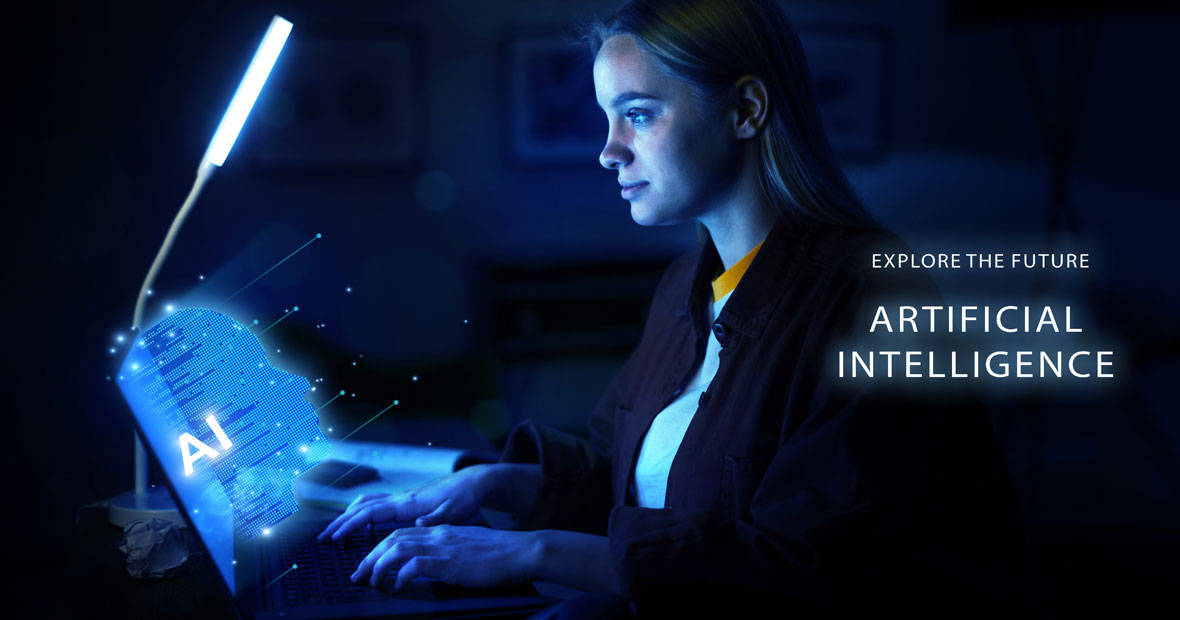 Femme utilisant un ordinateur portable avec des projections holographiques d'IA.